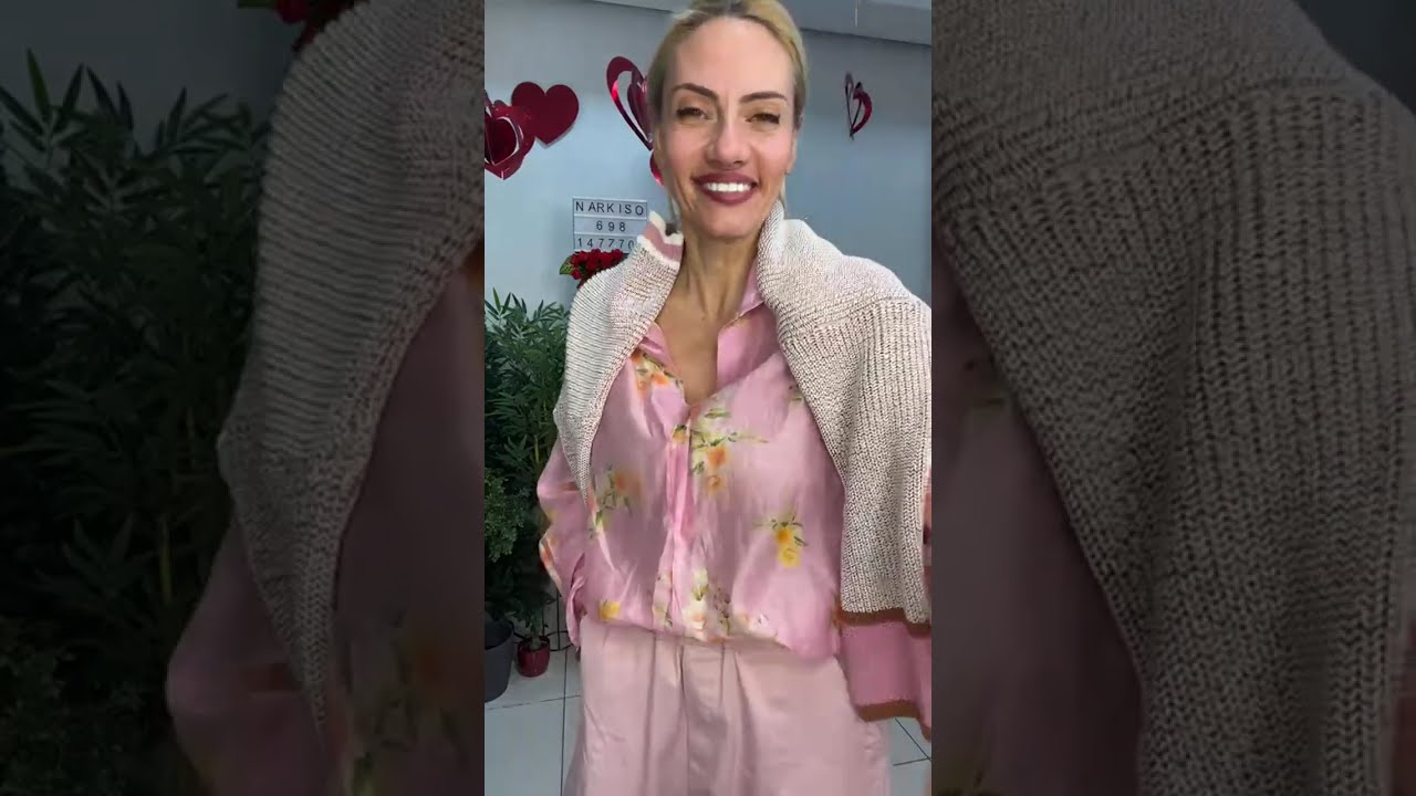 Το κανάλι NARKISO Clothes by Vivi Tsiami κάνει ζωντανή μετάδοση!