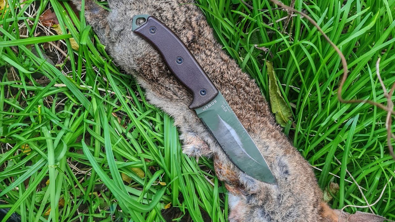 SURVIVAL KNIFE OR BUSHCRAFT KNIFE