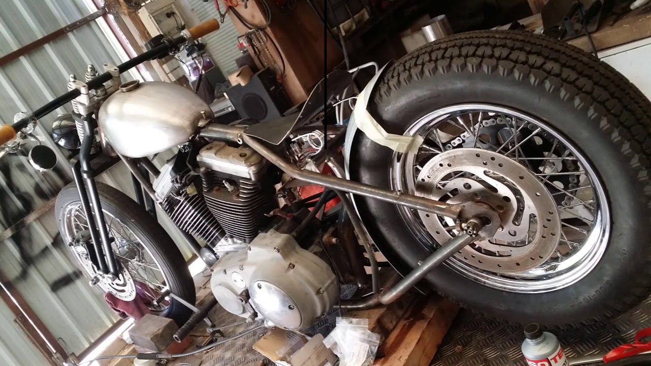 Harley Davidson 1200 sportster prépa bobber cadre rigide