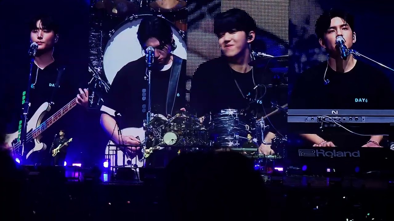 241122 DAY6 - My Day + First Time | FOREVER YOUNG in SINGAPORE