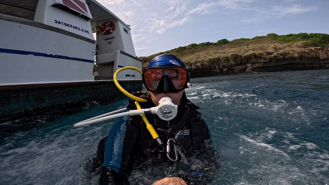 Mergulho na RESSURRETA | Fernando de Noronha | &Acirc;NCORA Gigante dos Tempos das CARAVELAS