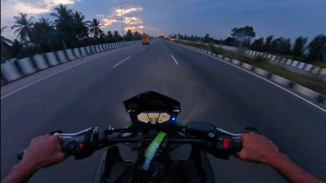 Pure Sound of Z800 (Austin Racing) [4K]
