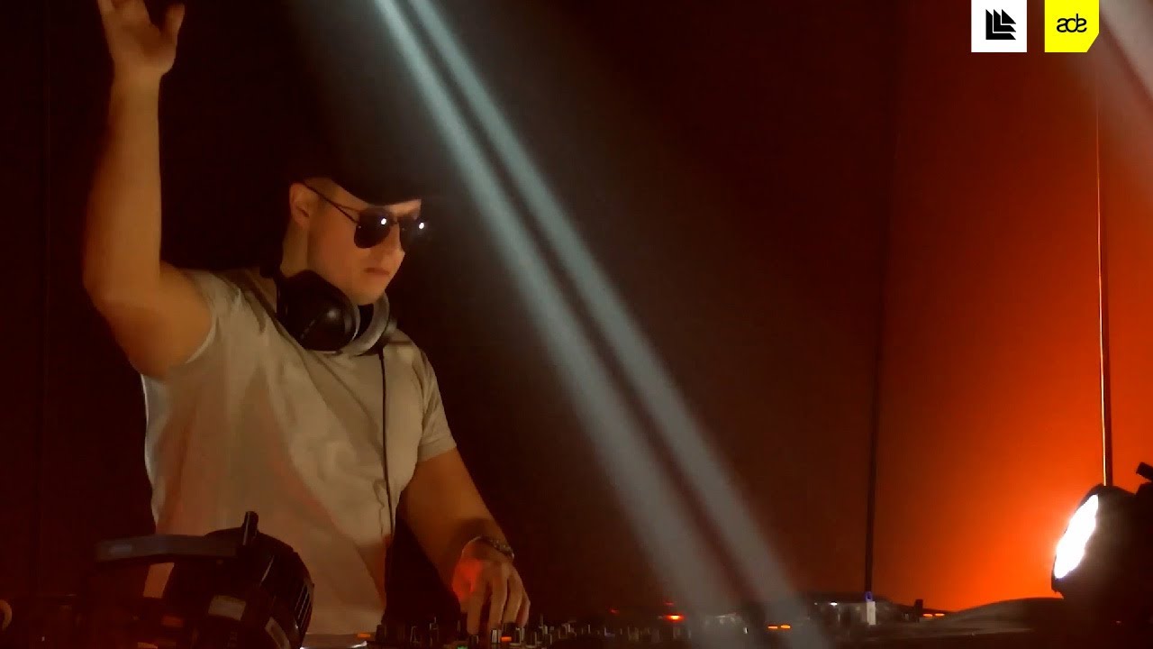 R3SPAWN Live @ Revealed Night Global Afterparty ADE 2021