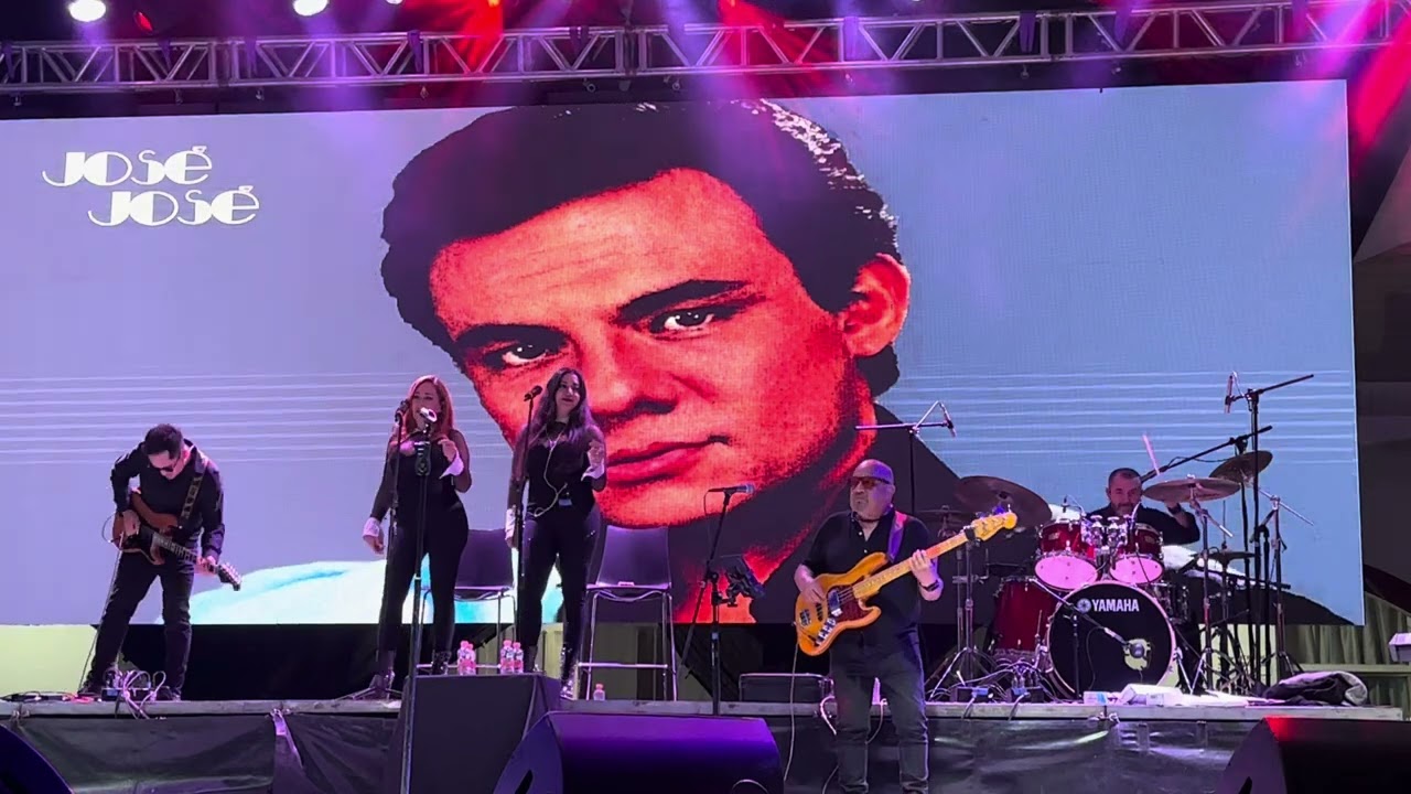 Gilberto Gless el Imitador de América en La Trinitaria 2025