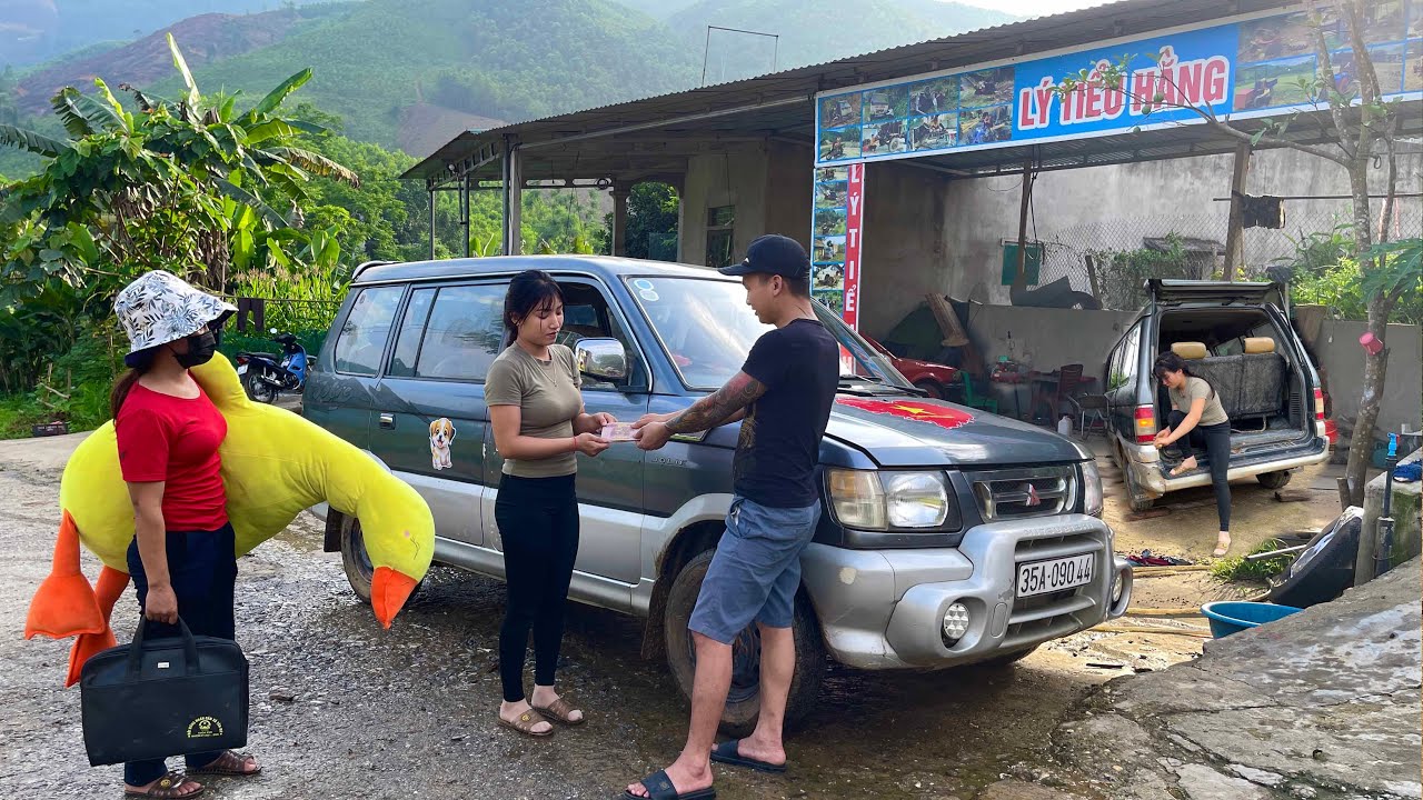 The girl's challenge to restore the 8-seat Mitsubishi car to restart the car line