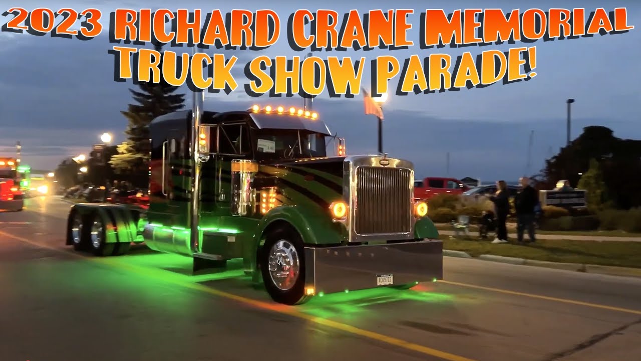 Thousands of Lights! The EPIC 2023 St. Ignace Richard Crane Memorial Truck Parade of Lights!