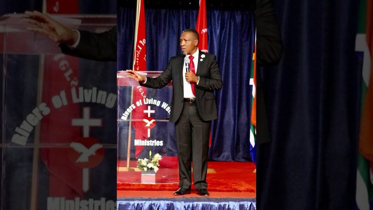 Bishop Zondo speaking at Khabo's funeral