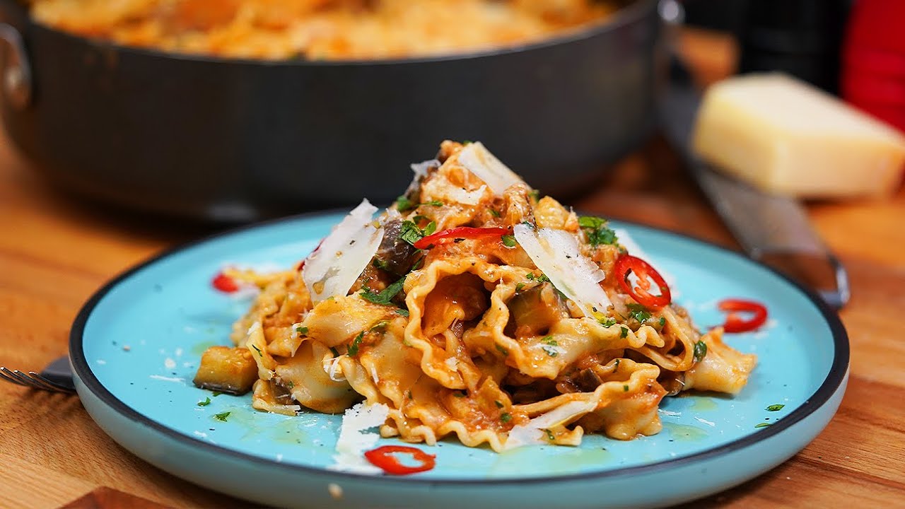 Блюдо с баклажанами 🍝 Феттуччине 🍅 Томатный соус 🧀 Пармезан, Рецепт мечты | Шеф Пауль Константин