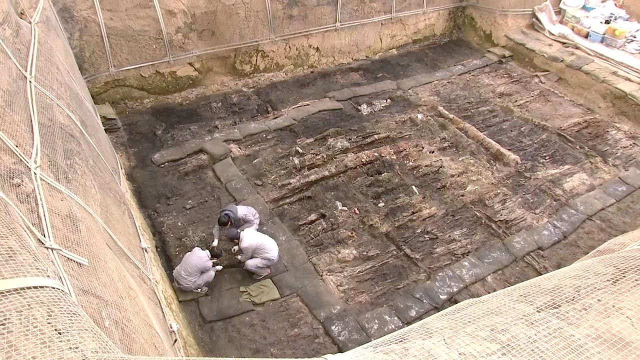 New gold, silver figures unearthed from Qin Dynasty tombs in Shaanxi