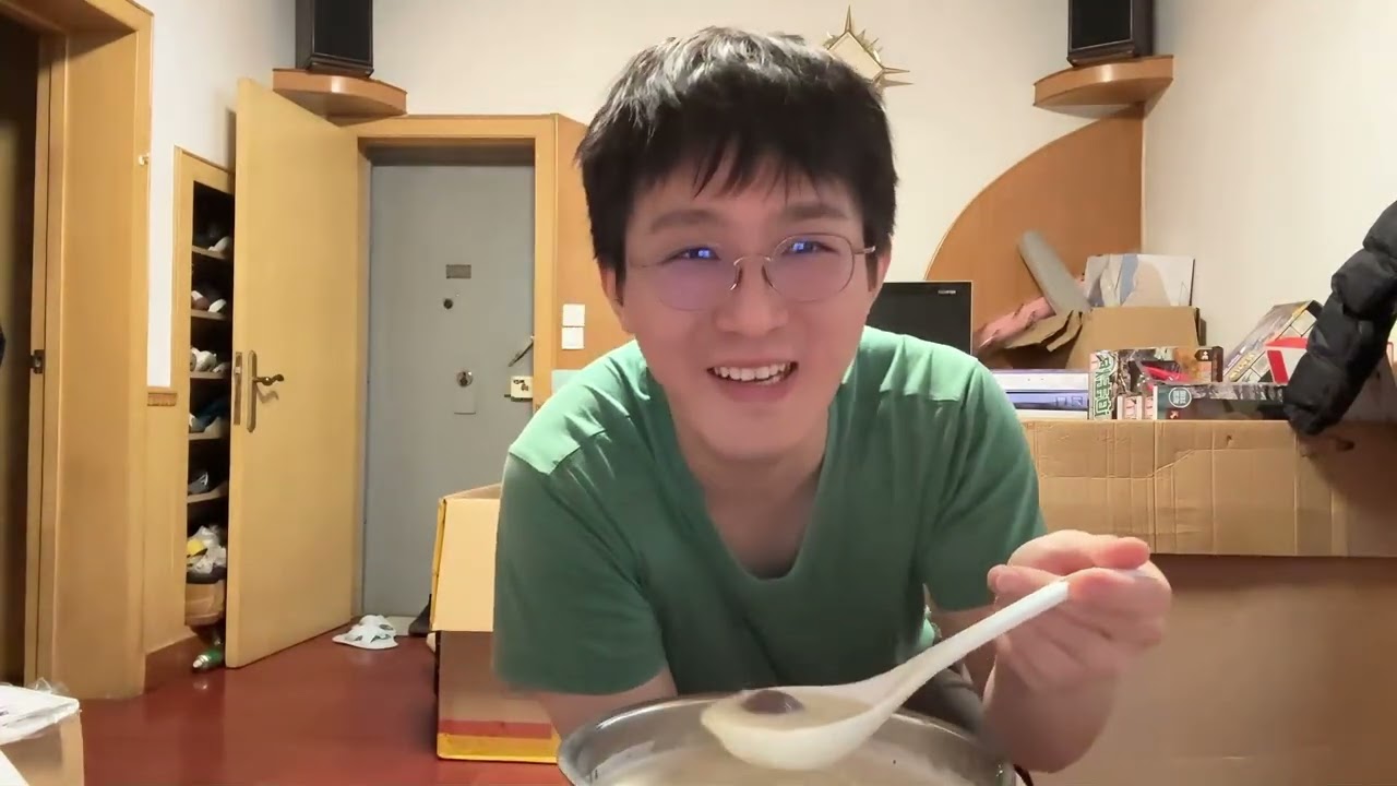 对于龙年的一些总结，不知道有没有人能看完！ 大年初一录制的，祝大家蛇年身体健康发大财！我自己也不知道具体聊了哪些，随便总结一下吧！1 为什么今年没直播！2 感谢B友对我的支持！3 说一下百亿