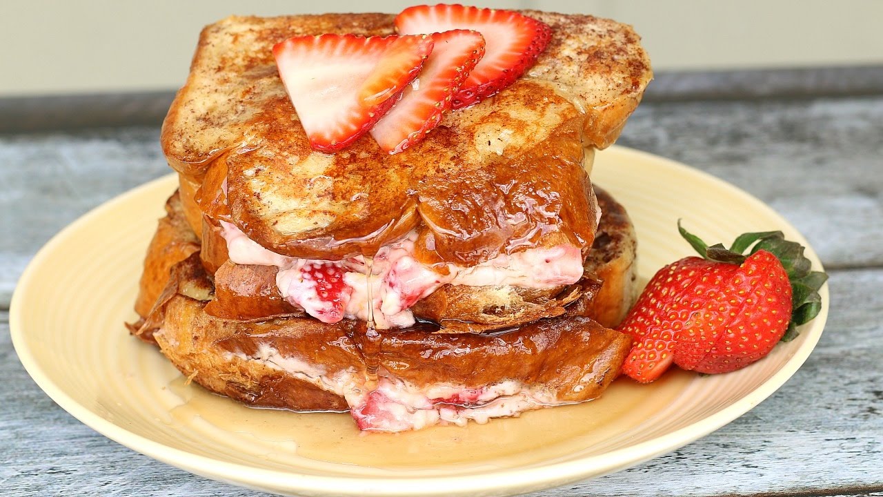 Strawberry Cheesecake Stuffed French Toast