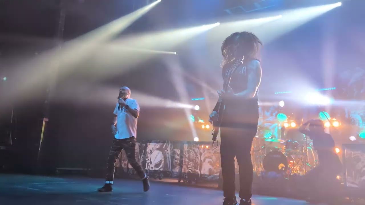 Killswitch Engage - The Arms Of Sorrow - Live Barcelona 02/10/2025
