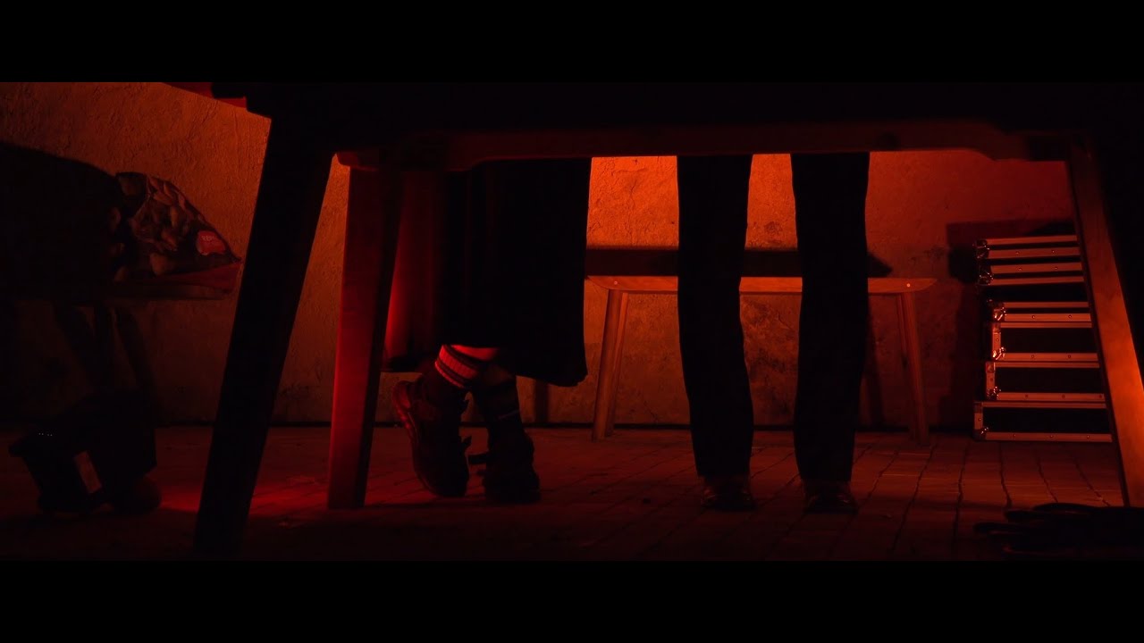 APR&Egrave;S Performance... the show had to go on with KEIRA FOX + ELLEN FREED