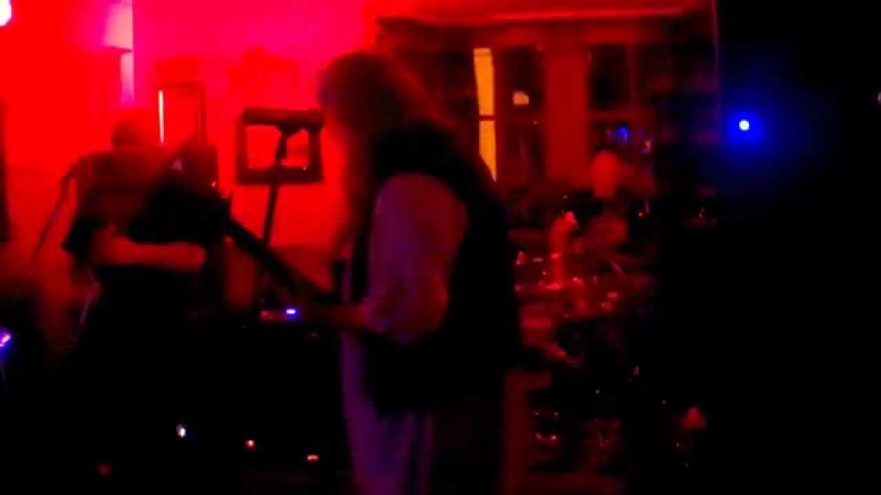 Alien Stash Tin - Lord Of The Hornets (Robert Calvert cover) - Live @ The Cotswold Inn, Cheltenham
