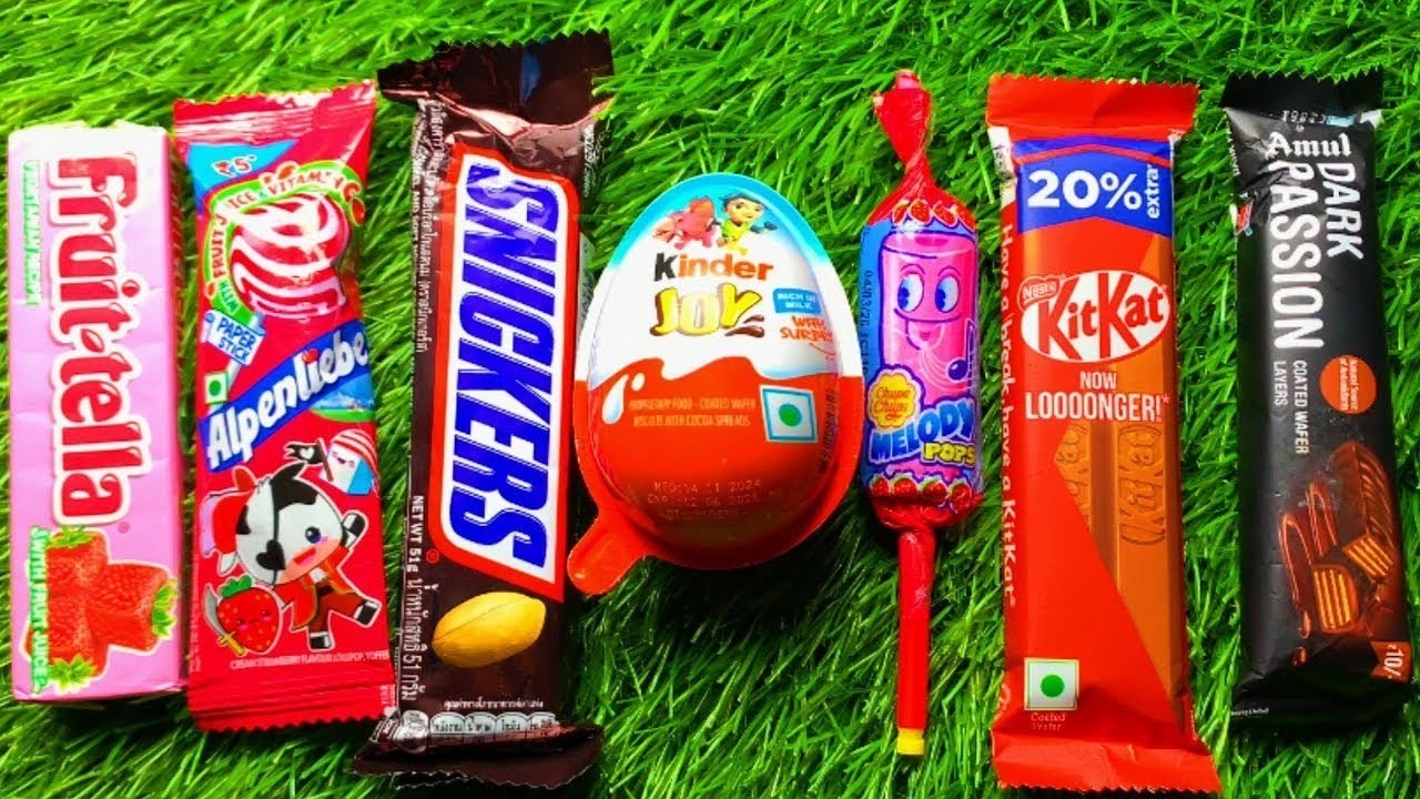 ASMR UNBOXING video sleepy relax oddly satisfying lollipop candy chocolate gummy bear Dreamy