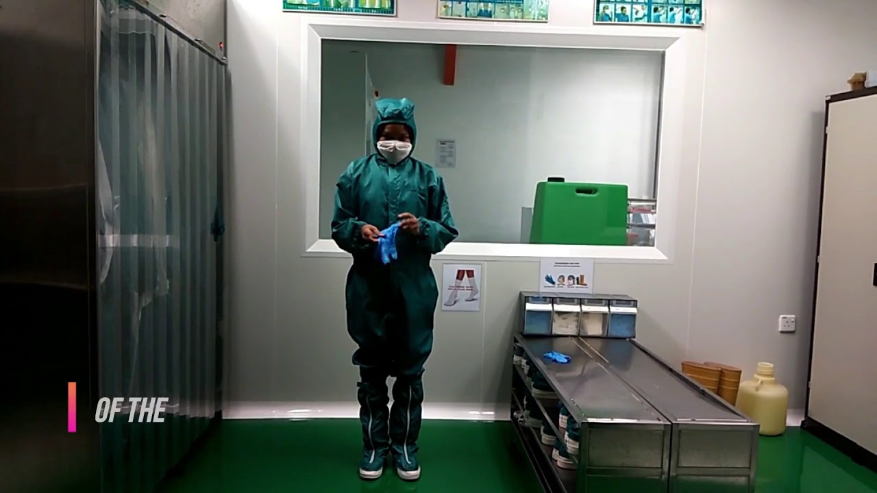 Clean room (Gowning & Degowning procedure)