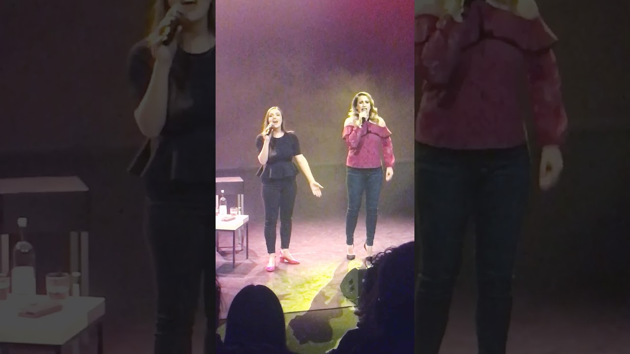 BREAK FROM THE LINE by Joey Contreras / Natalie Weiss and Deliah Stuker in Hamburg
