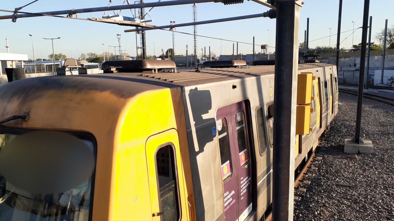 ALSTOM INGRESANDO A TALLER LACARRA-  SUBTE 