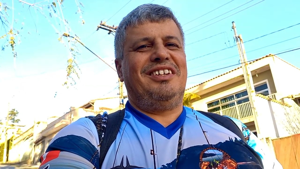 Paredão riacho grande tá saindo carpas uma atrás da outra tem muitas carpas