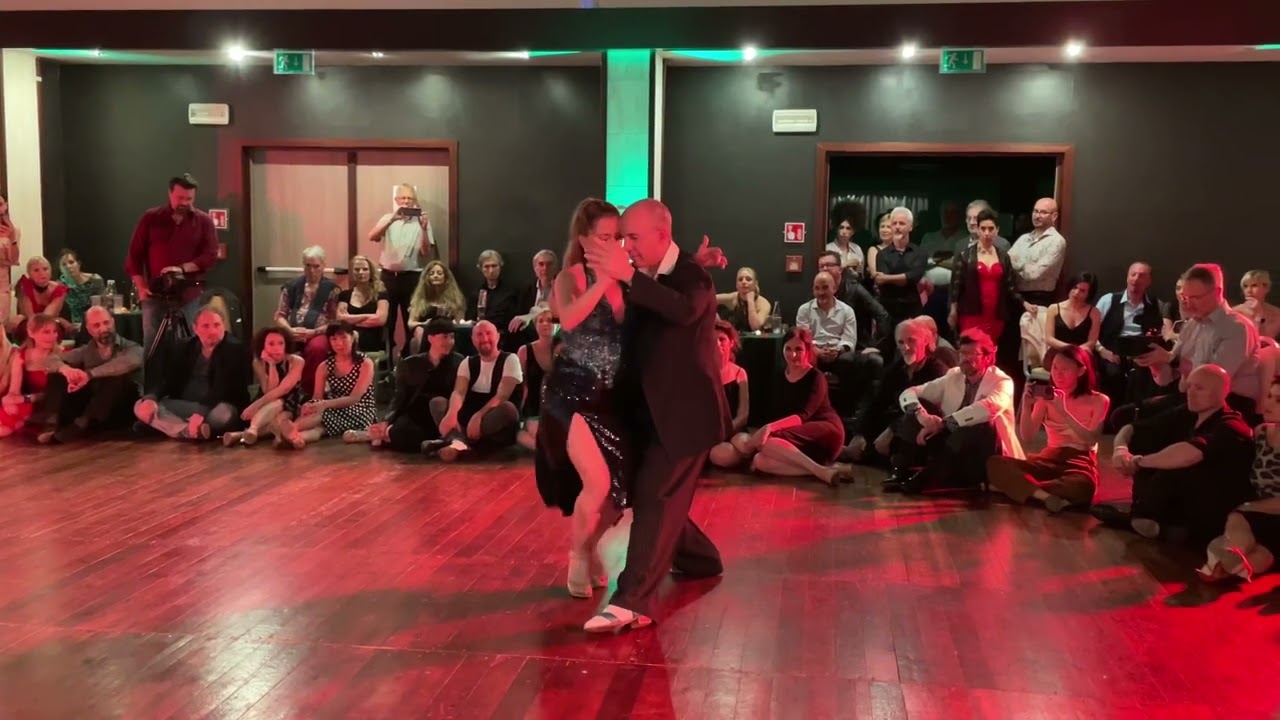Maricel Giacomini and Horacio Godoy - Tierrita