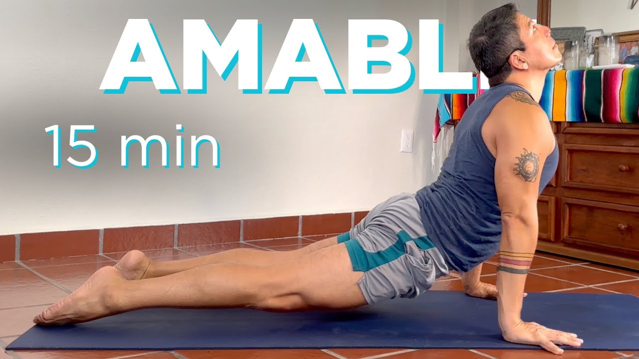 Yoga para principiantes | 15 min | Clase de yoga AMABLE | Yoga para estirar todo el cuerpo