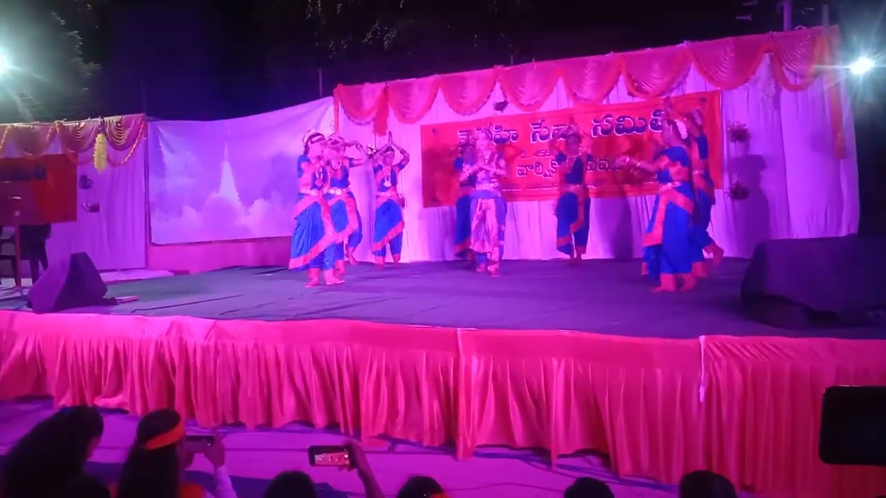 omkaraniki varasulam Geetha with dance, Vaidehi Ashramam, saidabad......