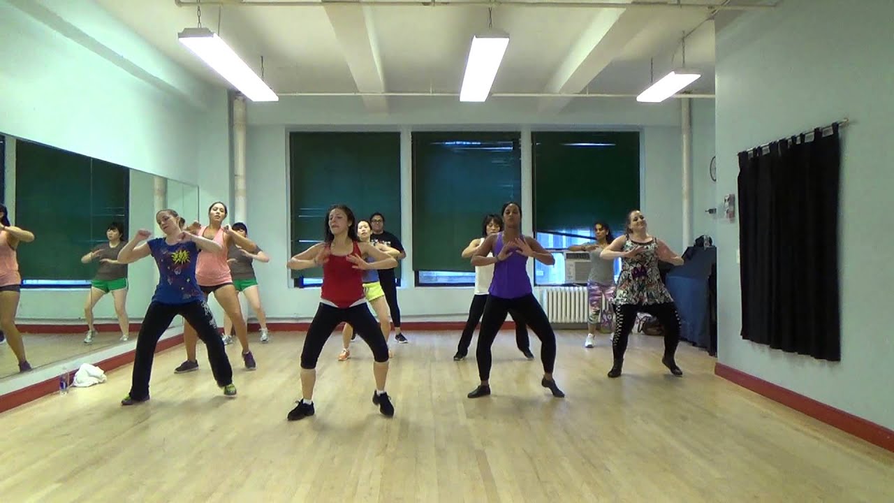 Monica M - ZUMBA - Mapale