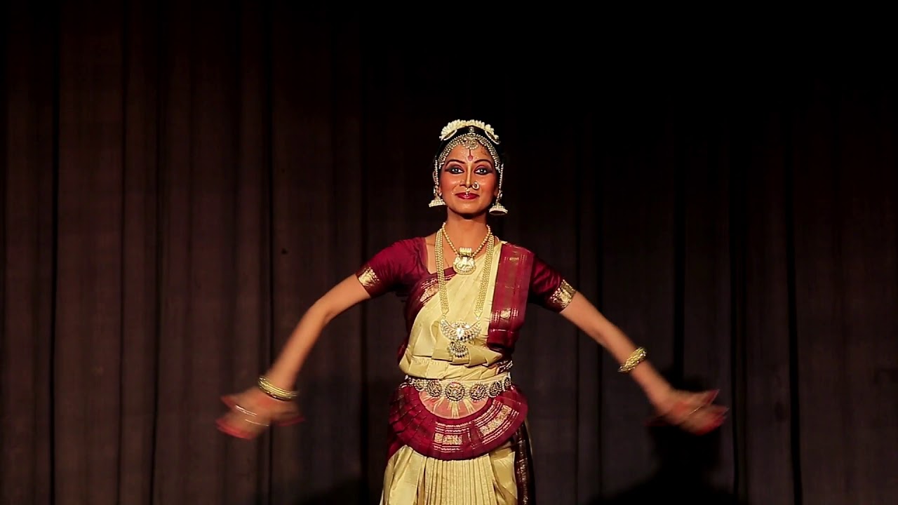 Maye Varnam- by Aishwarya Aravind