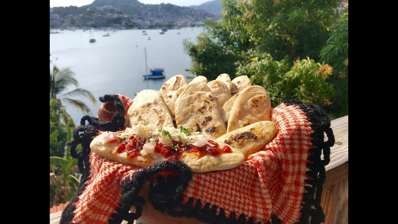 TLACOYOS DE HABAS Y REQUESÓN