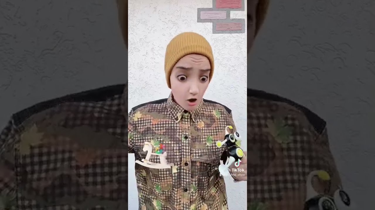 أحمد لقى فلوس ولكن ريان مبغاش يقسم معاه 😂
