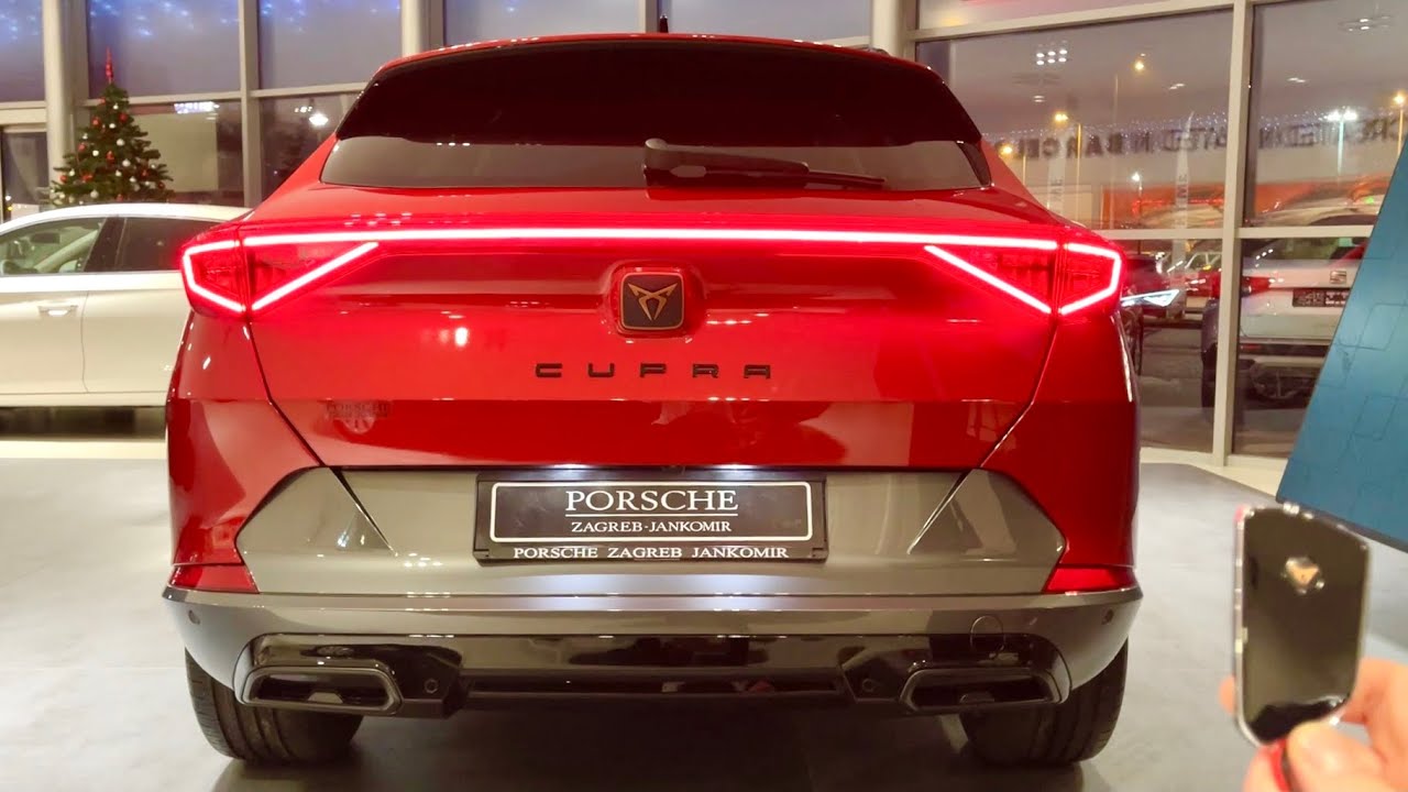 Новый Cupra Formentor 2021 - сумасшедшие светодиодные фонари и окружающее освещение