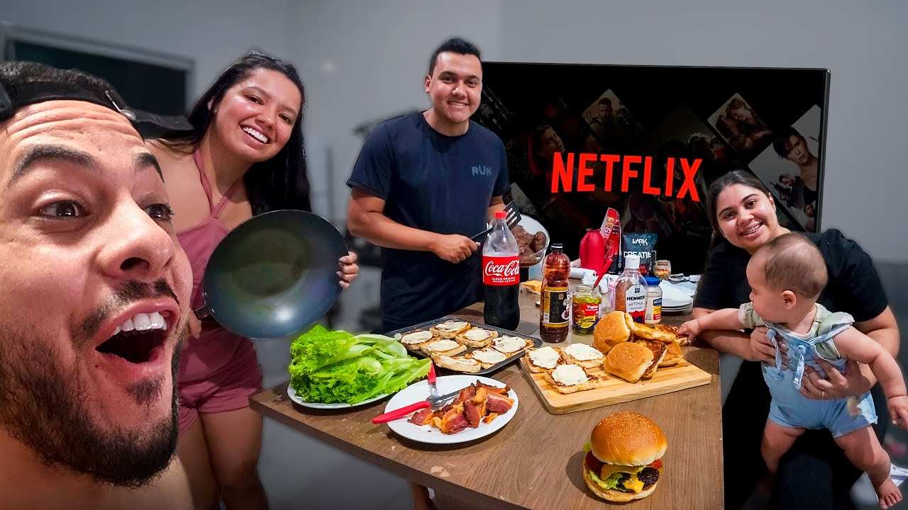FIZEMOS A NOITE DO CINEMA & HAMBURGÃO ARTESANAL EM FAMILIA🍔🍟