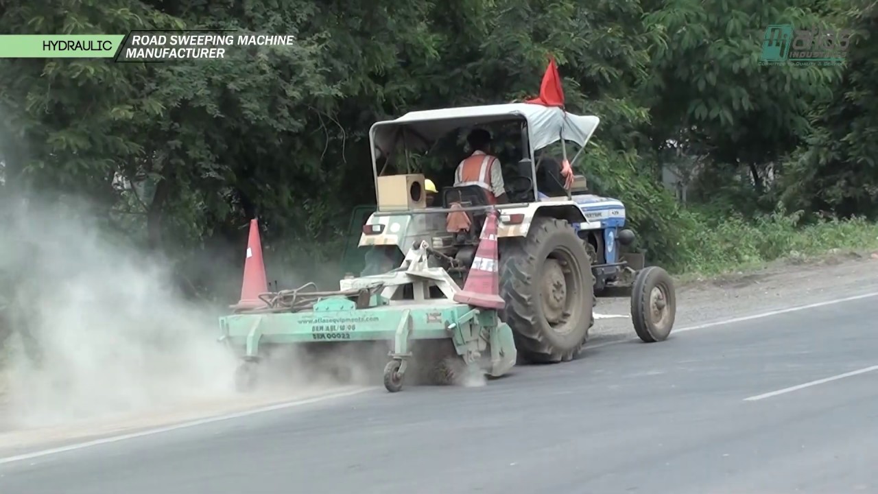Hydraulic road sweeping machine | Tractor road sweeper