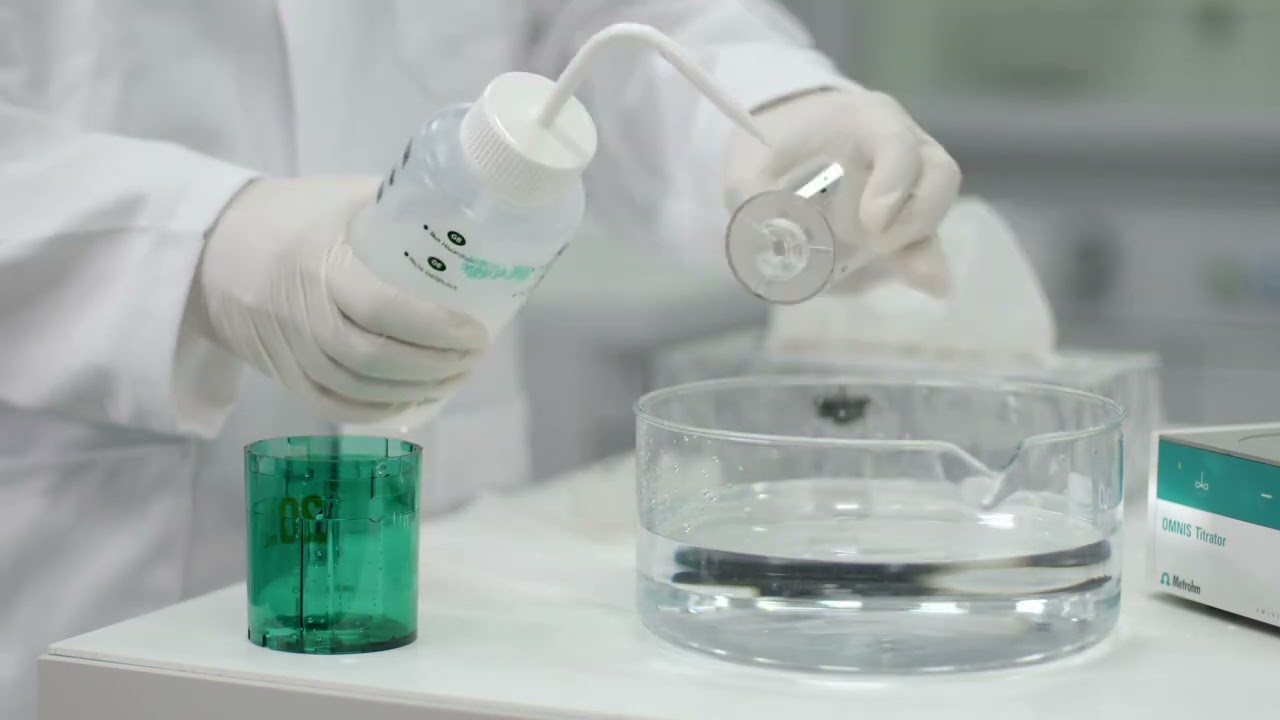 Unblocking the valve disk of the OMNIS cylinder unit