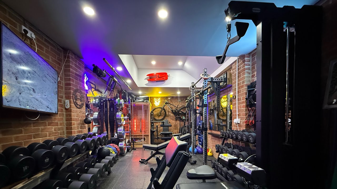 Ultimate Single Garage Home Gym - Full Tour