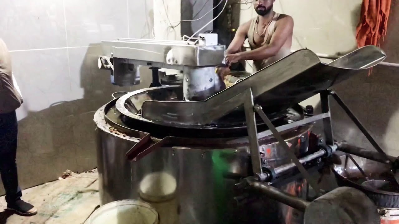 WOODEN BHATTI/BATCH FRYER / LAKDI BHATTI / NAMKEEN FRYER   8889461748,8982461748