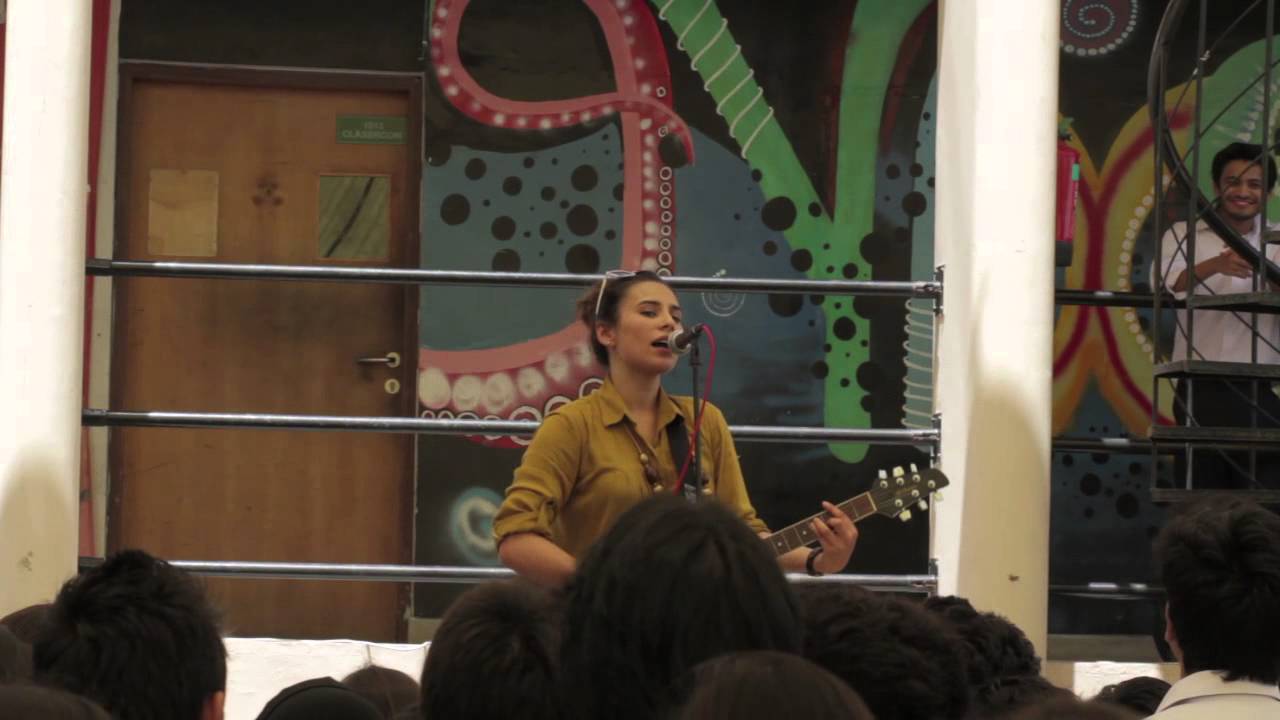 Bolo - Zoe and Zohaib