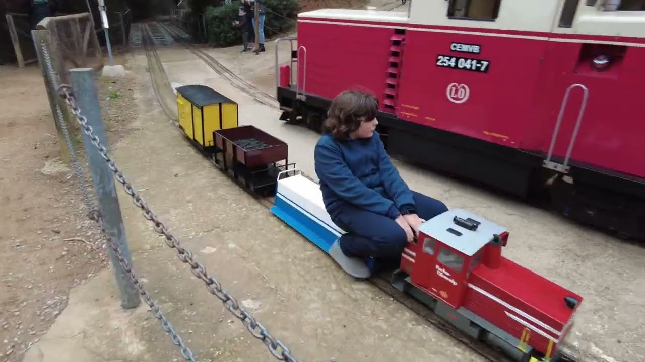 Tren de l'Oreneta. Parc de l'Oreneta.