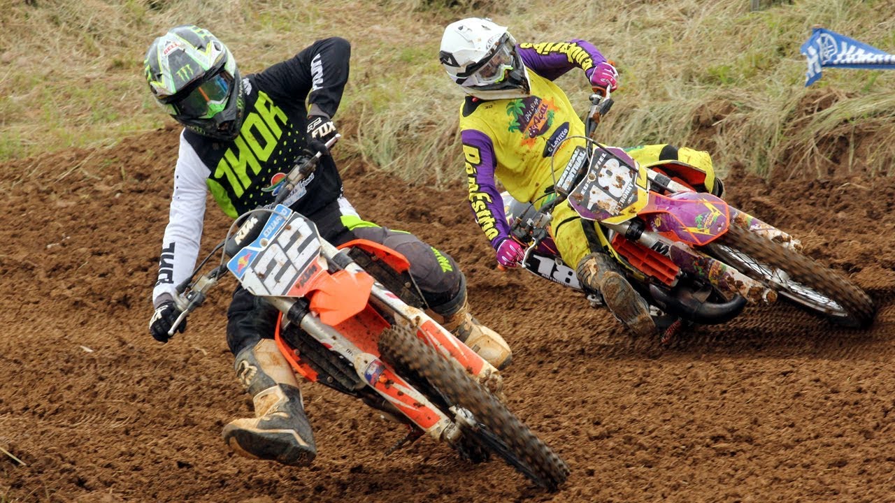 KTM 2 Tempos contra 23 Motos 4Tempos no Velocross?