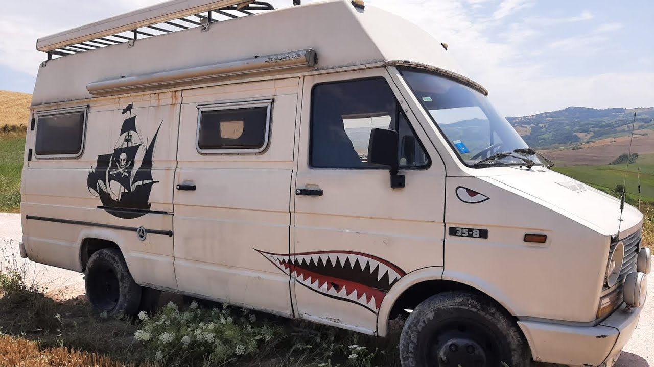 Camper puro Mobilvetta Squalo Iveco Daily 1982 #campertour com'è fatto?