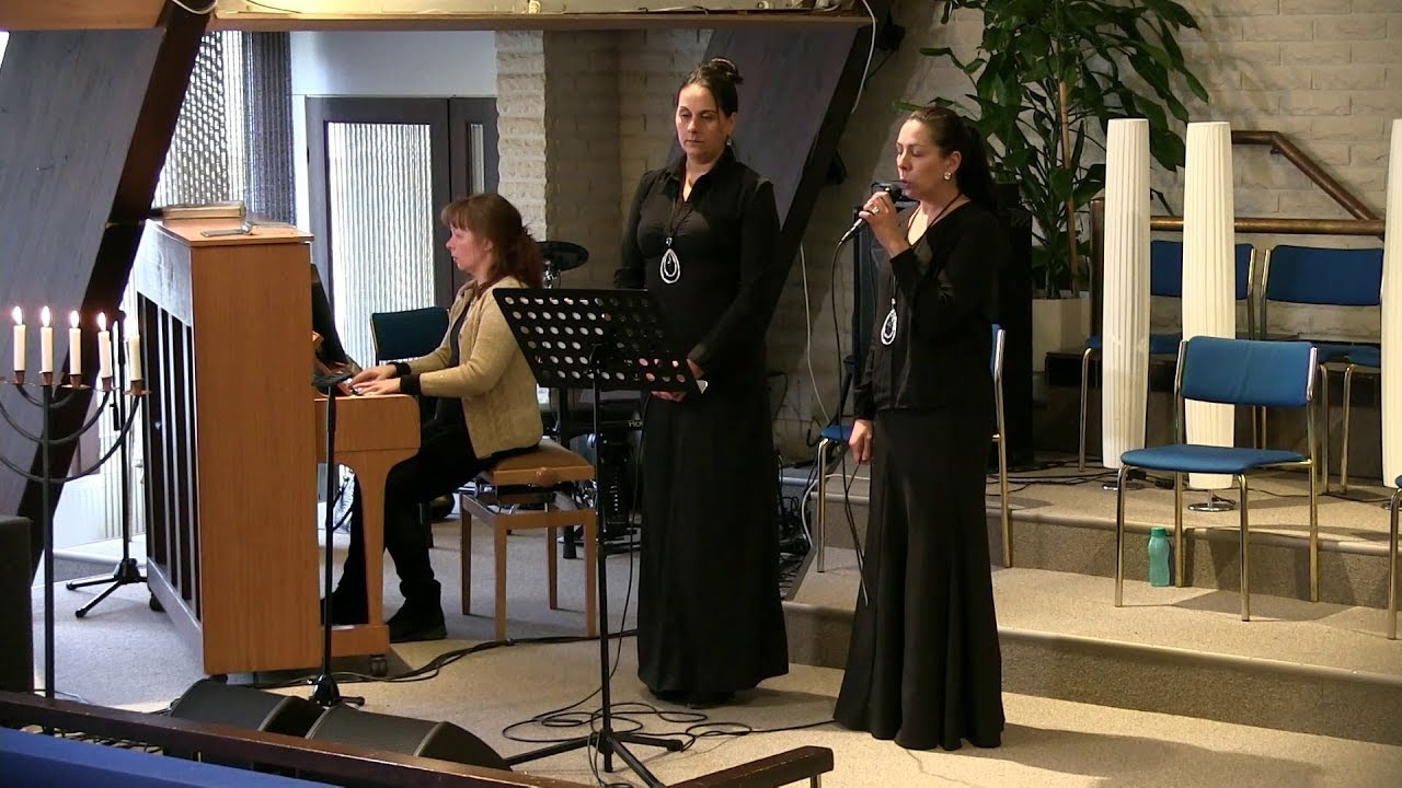 Maarit, Marita ja Henna - Itkumuurilla kohtasin Herran