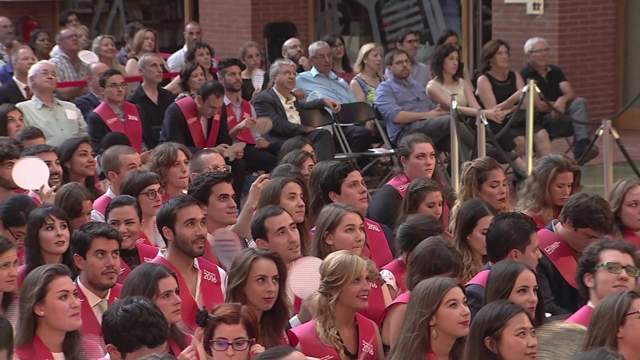 Acte acadèmic de graduació 2016 . 2a sessió divendres 1 de juliol, 20.30 h.
