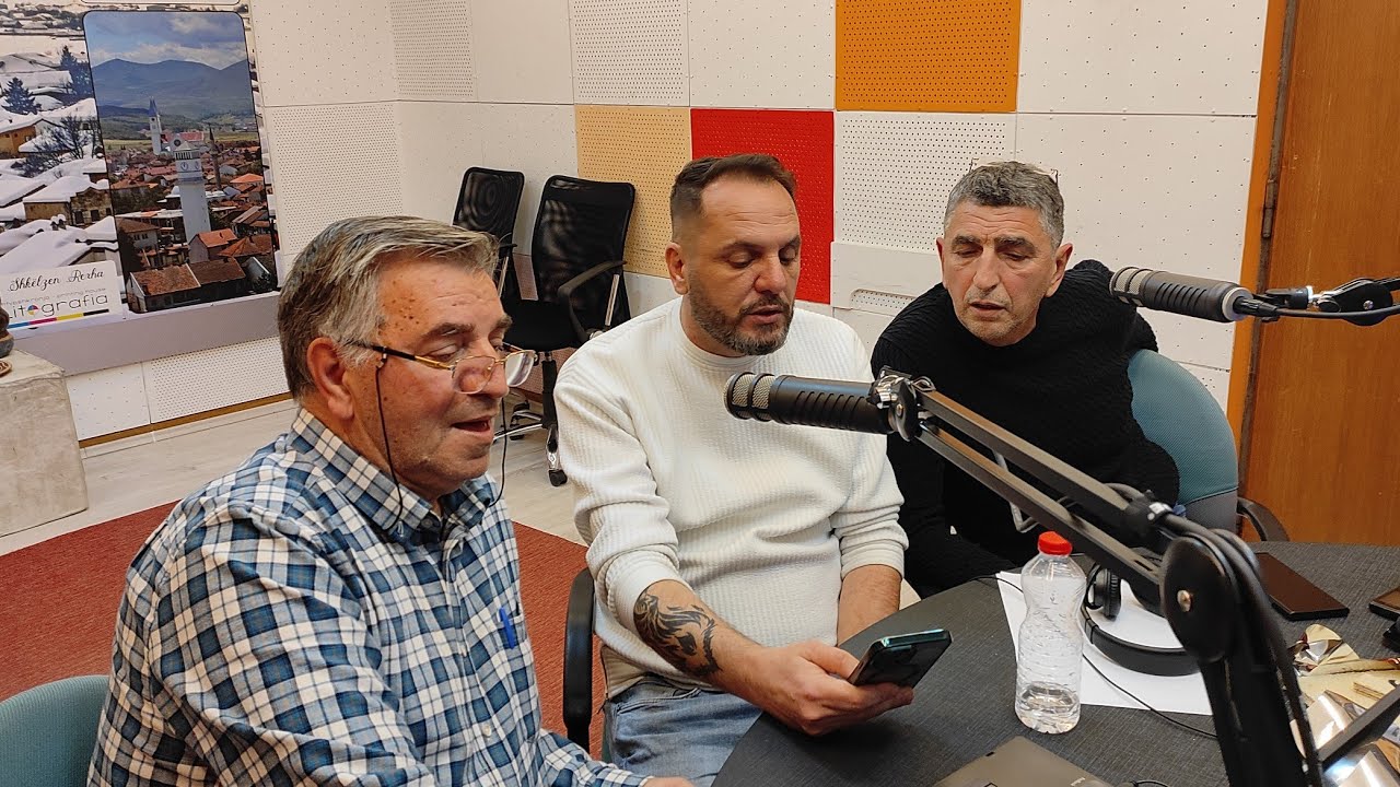 Në prag të 44 vjetorit te Radio Gjakovës me humoristët gjakovarë. 04/11/2023