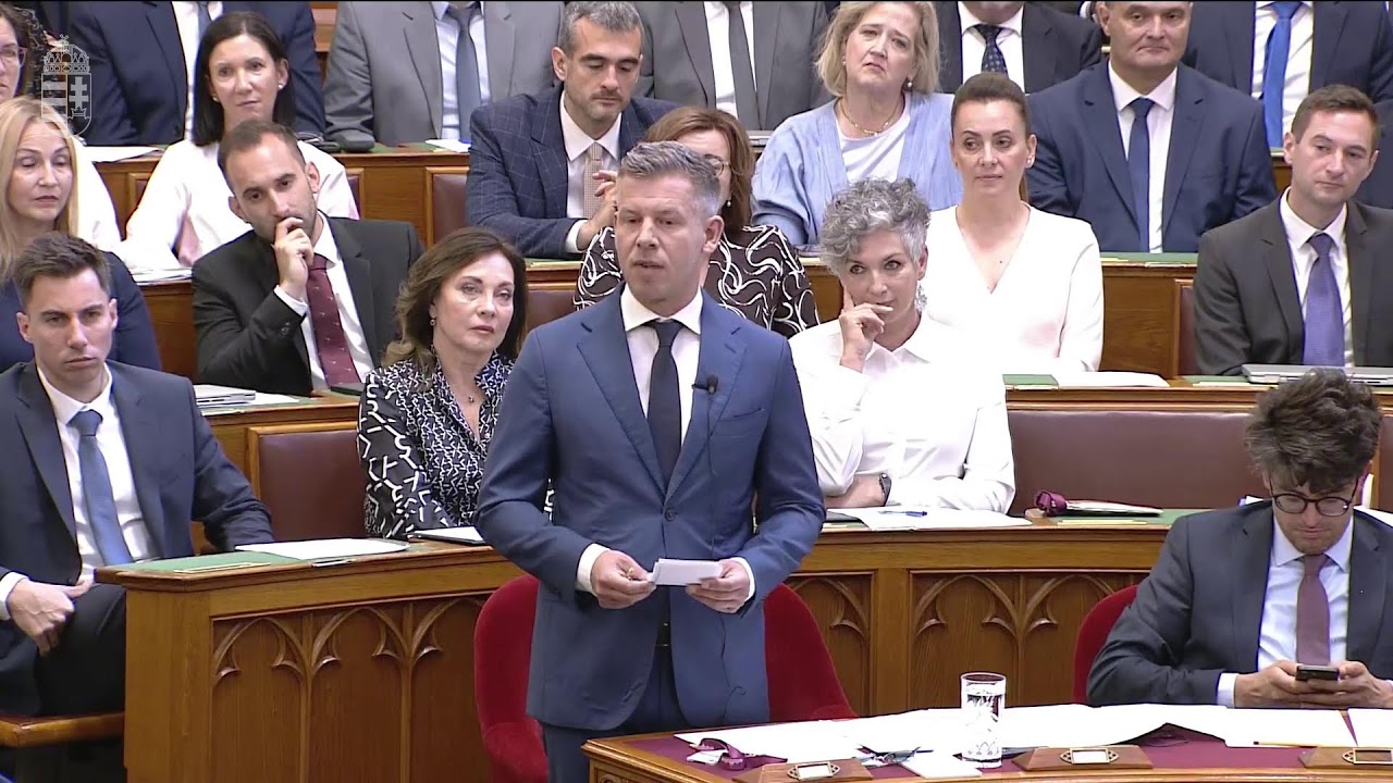Minisztereln&ouml;ki viszontv&aacute;lasz &ndash; napirend előtt