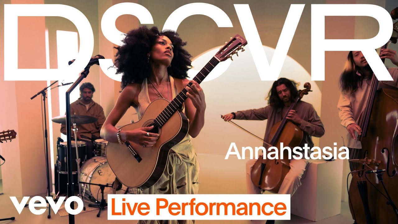 Annahstasia - Satisfy Me | Vevo DSCVR