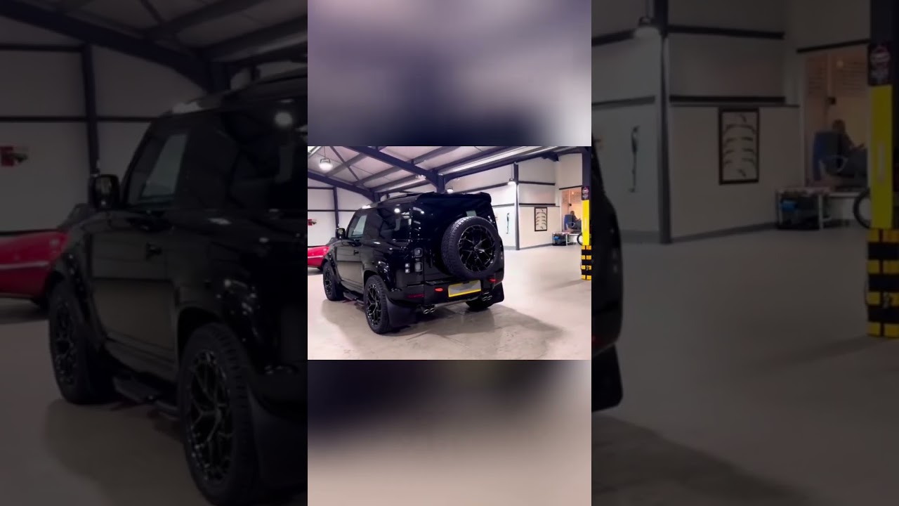 Land Rover Defender P525: 525 HP of Effortless Power! 