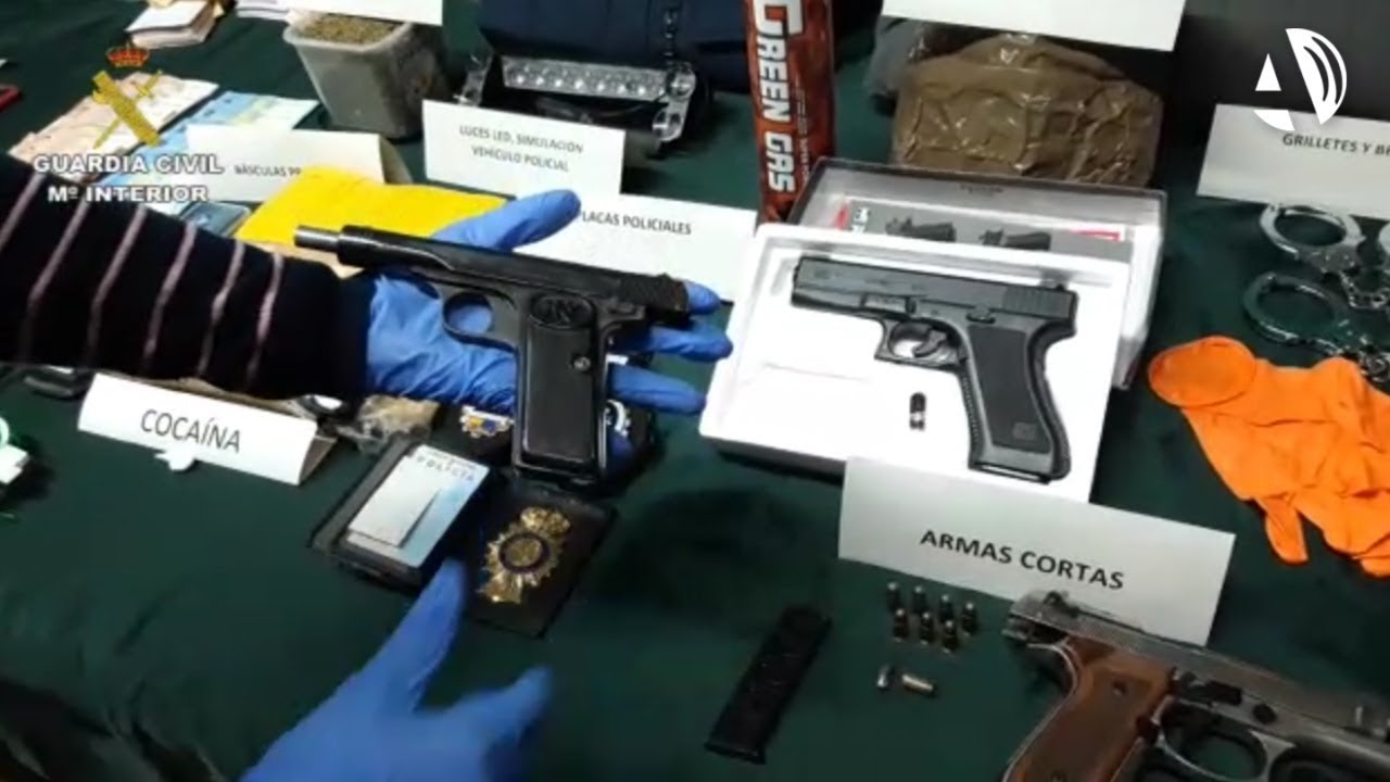 Desarticulada una banda que robaba a narcotraficantes haciéndose pasar por policías