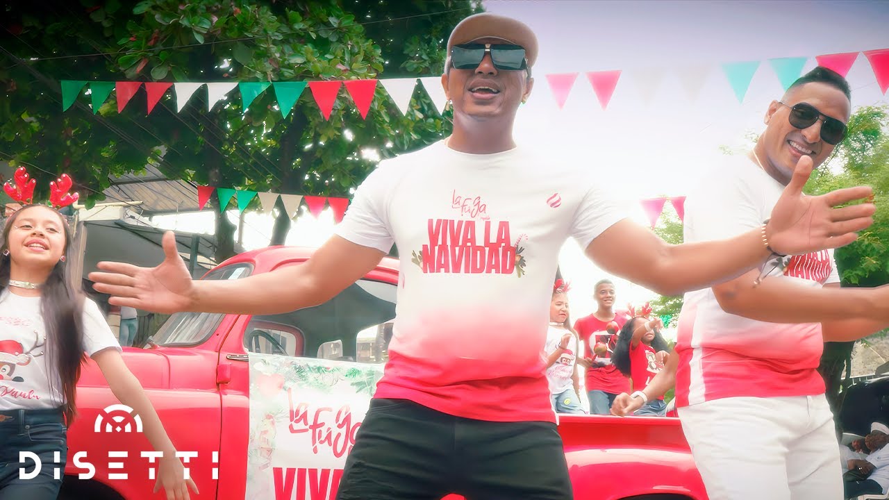 Orquesta La Fuga - Llego Navidad (Video Oficial) | Salsa Navide&ntilde;a