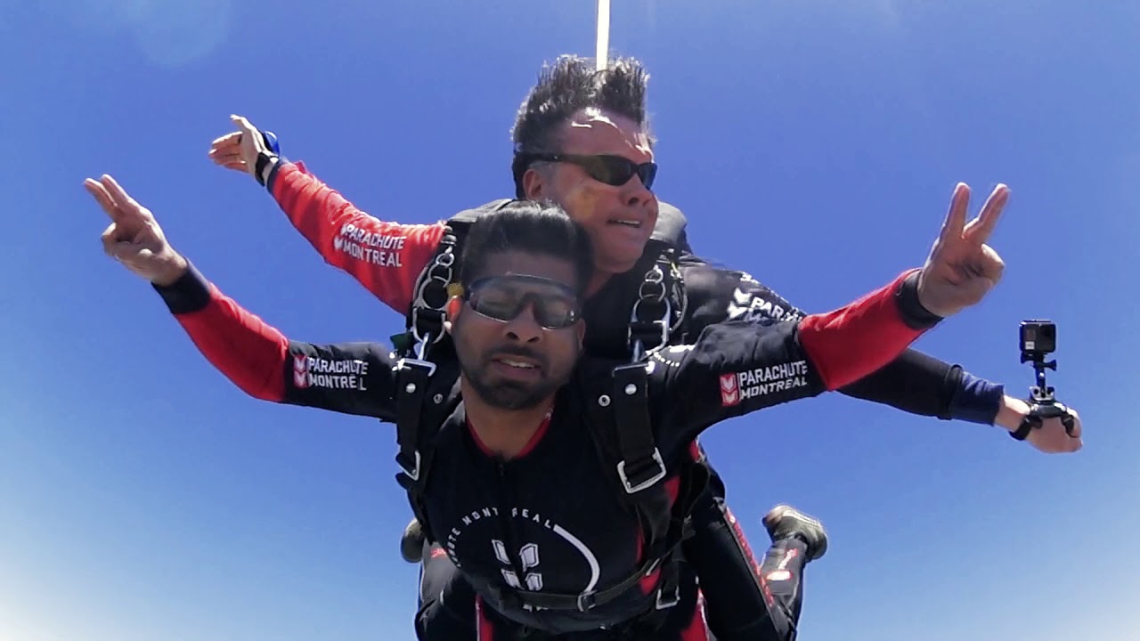 Tandem Skydive at Parachute Montreal 13500 ft
