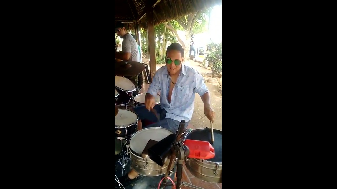 Cantinero (Guaracha Zuliana) timba y solo de piano LOS MOLINAS